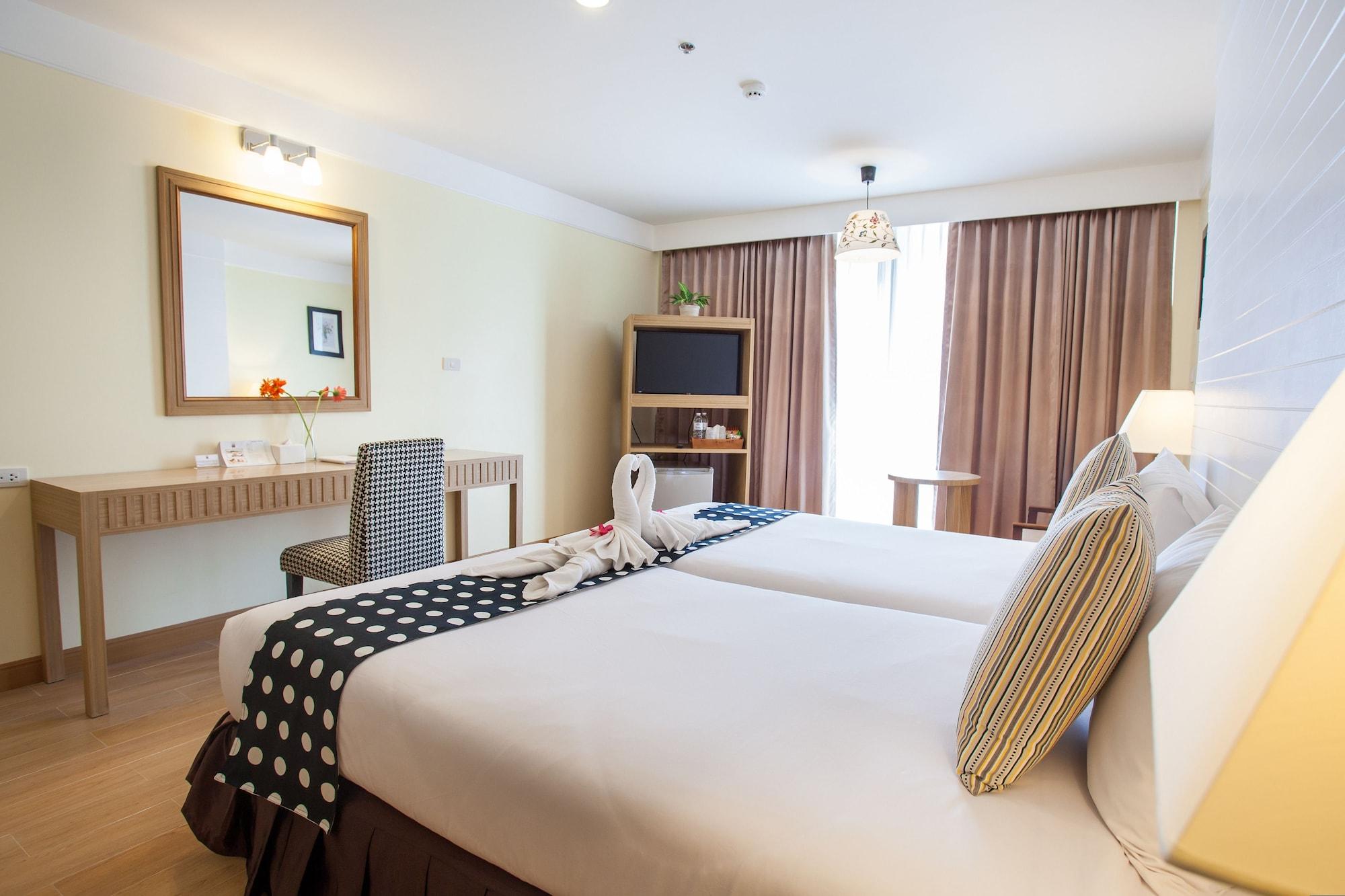 Paradise Hotel Udonthani Exterior photo