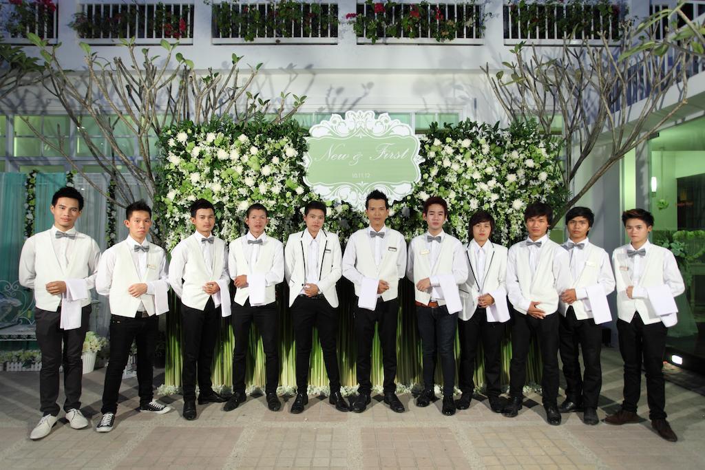Paradise Hotel Udonthani Exterior photo