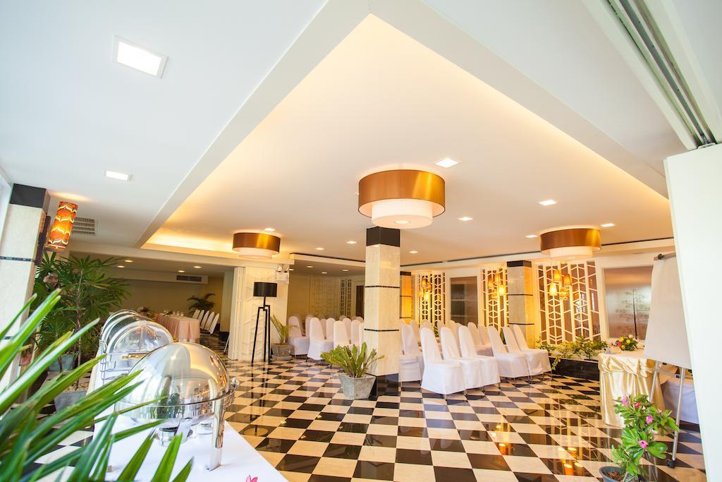 Paradise Hotel Udonthani Exterior photo